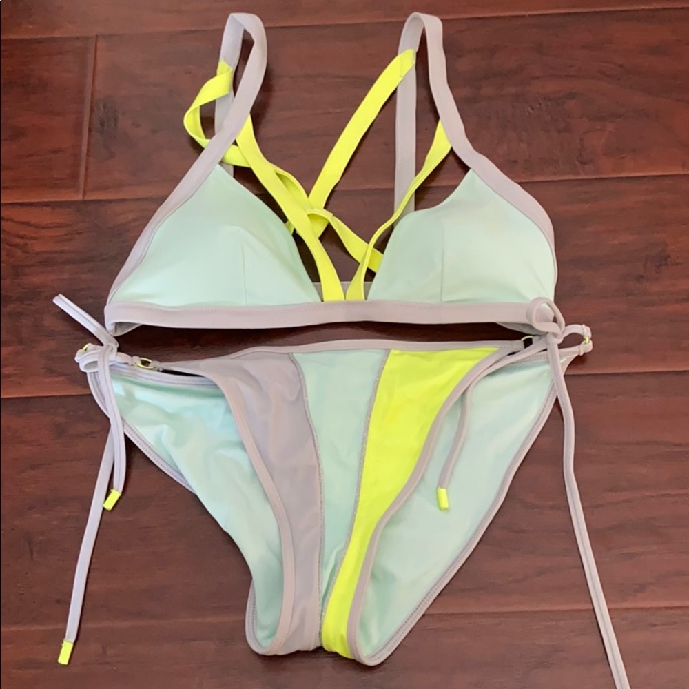Victoria secret bikini set